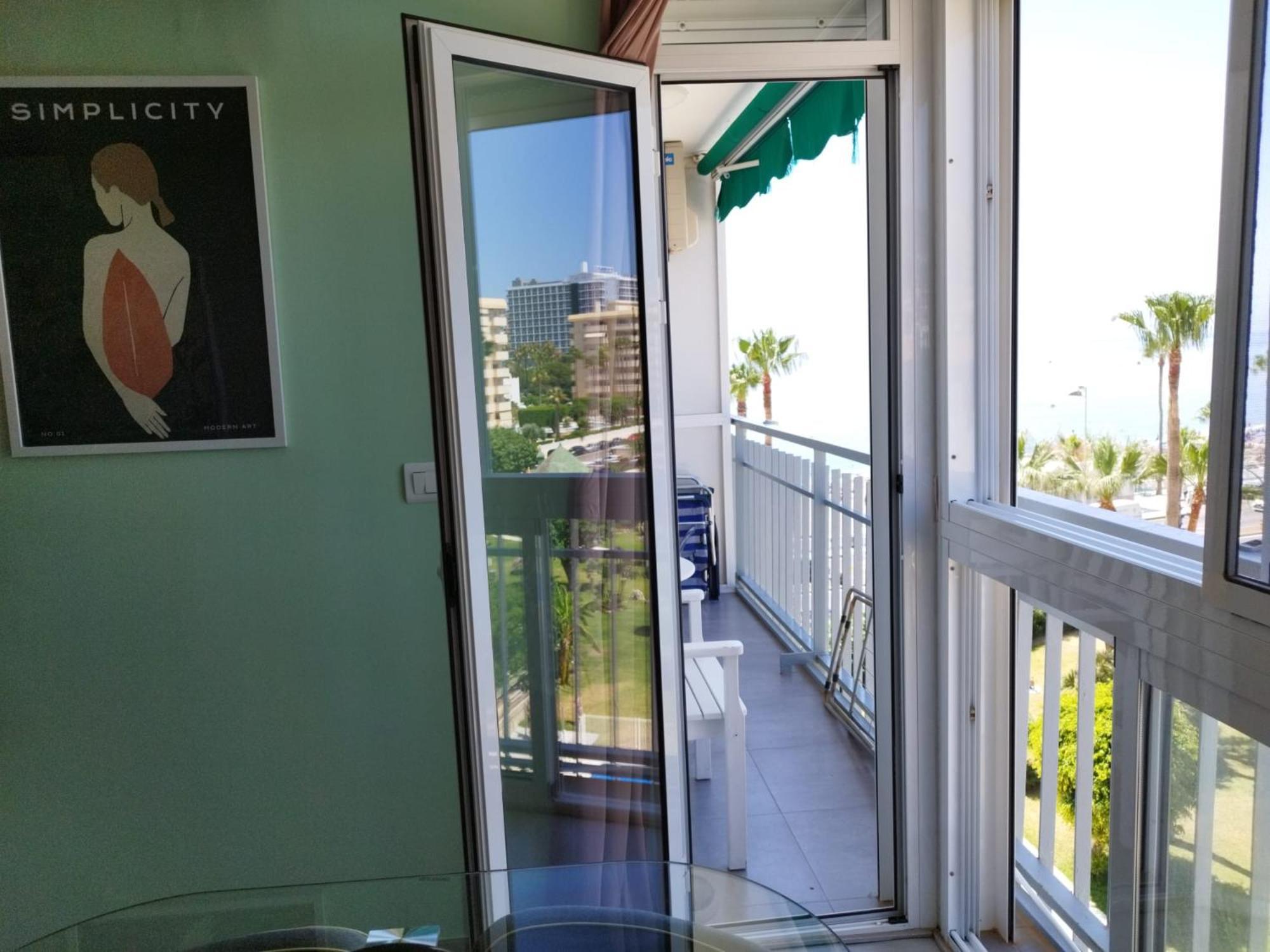 M1 403 Frontal Al Mar Vistas Terraza Y Wifi Apartment Benalmádena Exterior foto